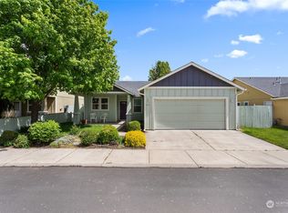 248 NW Laurella Ln, College Place, WA