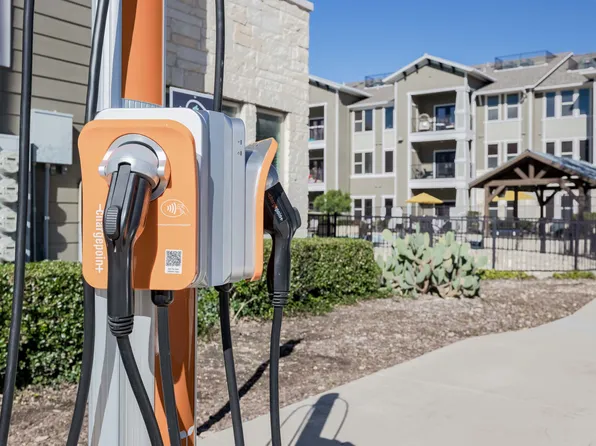 Enclave at the Dominion Apartments