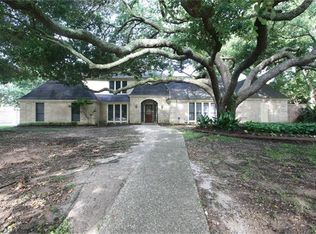 16115 Parish Hall Dr, Spring, TX 77379