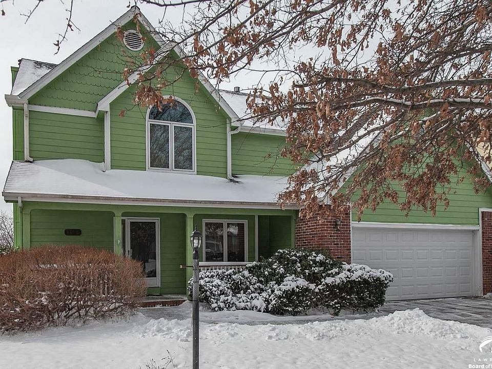 1160  Parkside Lawrence, KS listing photo #1