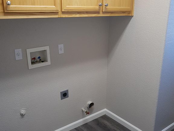 2nd image of 1442 Haven St