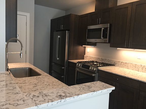 4th image of 4961 Main St Unit 418