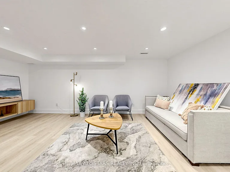 127 Banff Rd — Photo 36