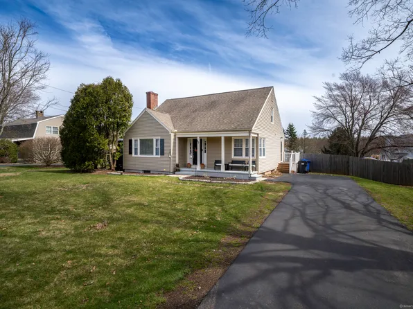 80 East Street South, Suffield, CT 06078