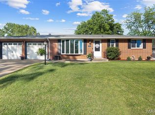 374 Edgewood Dr, Cape Girardeau, MO 63703
