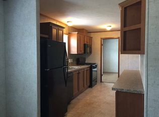 3676 Cardinal Dr, Kalamazoo, MI 49008