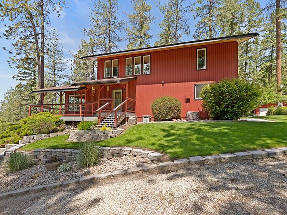 2nd image of 2435 Cottonwood Creek Rd #A