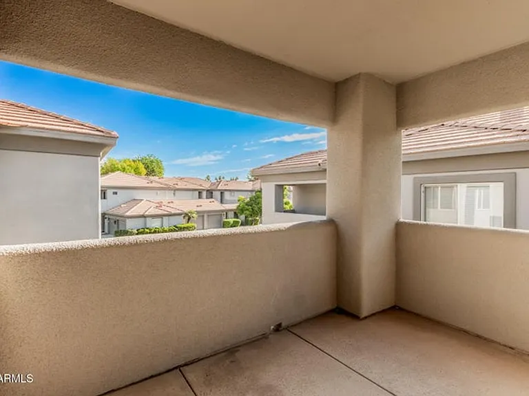 7401 W Arrowhead Clubhouse Dr #2062 — Photo 16