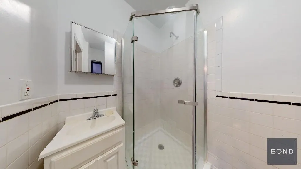 43 Clinton Street #1B in Lower East Side, Manhattan | StreetEasy