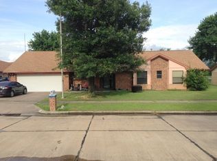 1605 Merlin Cir, Pryor, OK 74361