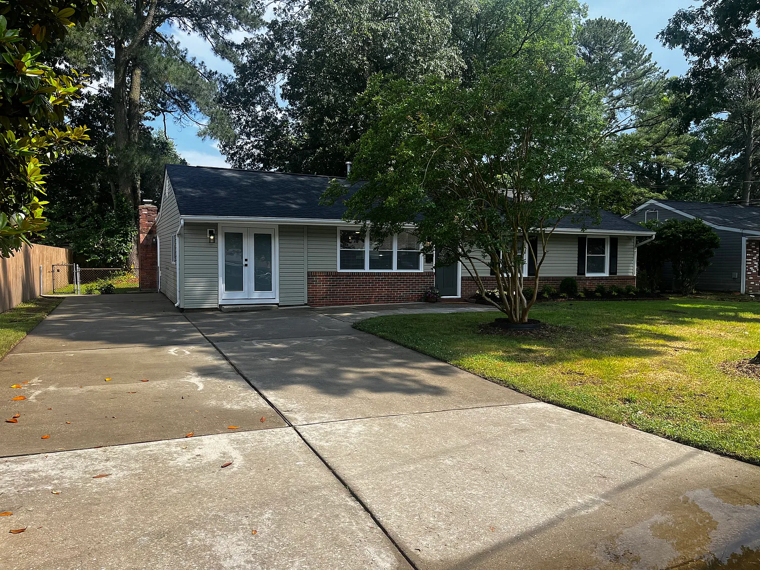 120 Onondaga Rd — Photo 3