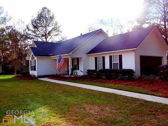 2nd image of 2554 Westover Dr