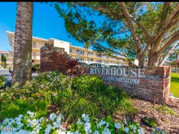 721 S Beach St APT 214A, Daytona Beach, FL 32114