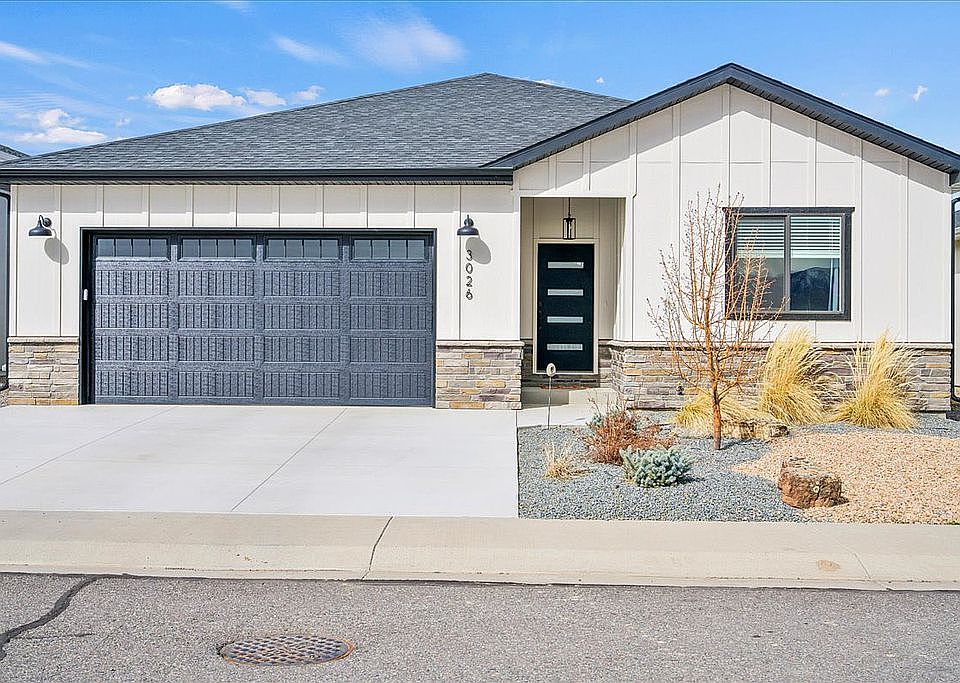 1st image of 3026 Glacier Dr