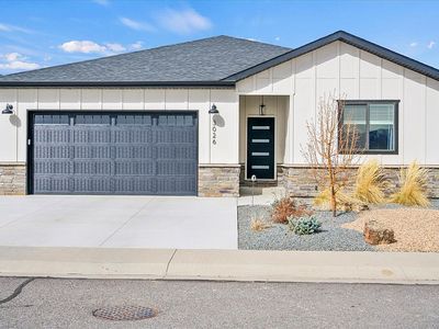 3026 Glacier Dr, Montrose, CO, 81401