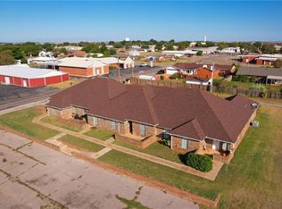 601 E Benton Ave, Sayre, OK 73662