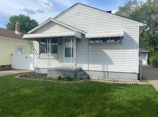 1566 Cicotte Ave, Lincoln Park, MI 48146