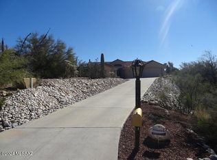 5704 E Rio Verde Vista Dr, Tucson, AZ 85750