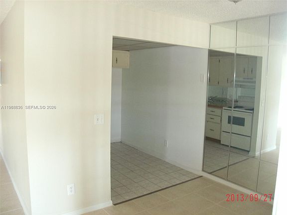 4th image of 1409 Lake Ave APT 5