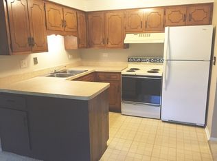 22138 Ridgeway Ave, Richton Park, IL 60471