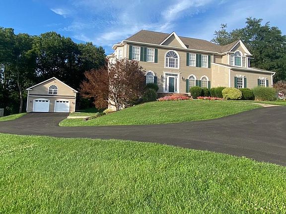 4th image of 13406 Autumn Crest Dr