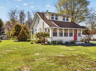 61 Ingham Hill Rd, Old Saybrook, CT 06475