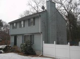 8 Bates Ave, Wilmington, MA 01887
