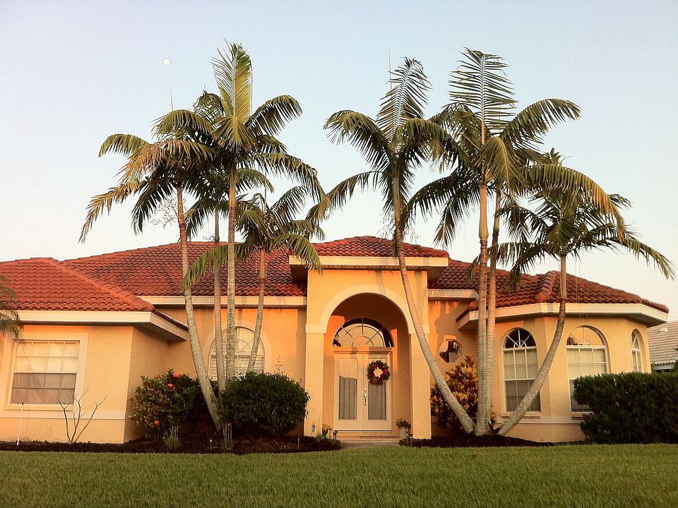 1st image of 8556 Park Shore Ln