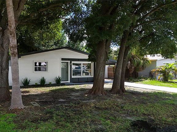 3rd image of 4470 85TH TERRACE N