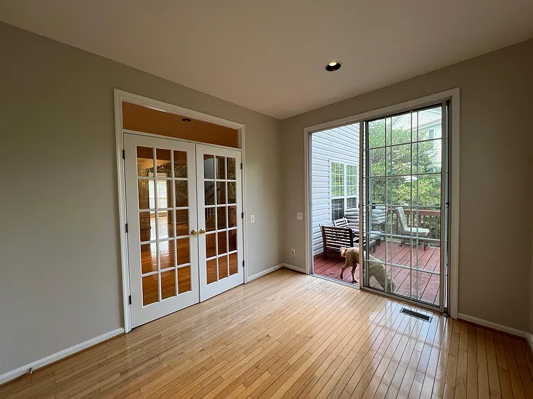 4091 Oak Village Ldg — Photo 16