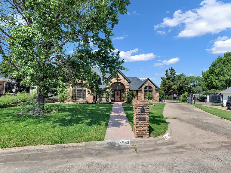 543 Indian Creek Dr — Photo 27