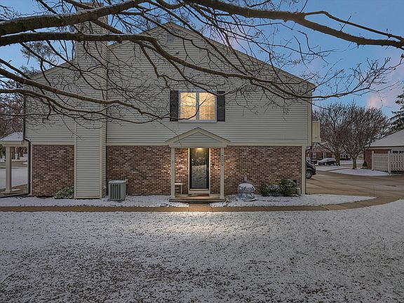 2nd image of 2077 Hidden Meadows Dr Unit D