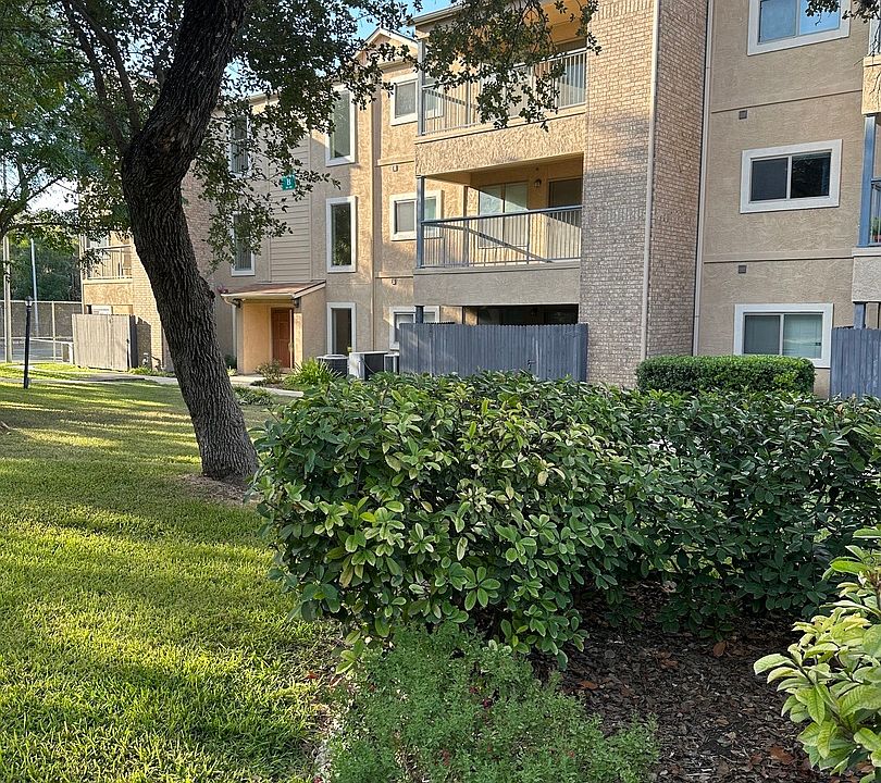 1st image of 4111 MEDICAL DR #B-105