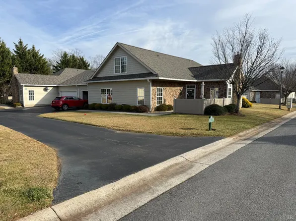 112 Salisbury Cir, Lynchburg, VA 24502
