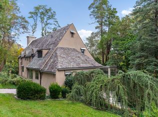 359 Ridge Rd, Douglaston, NY 11363