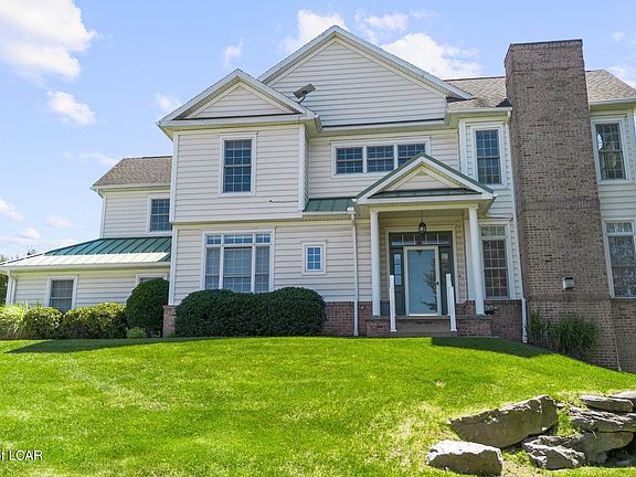 3rd image of 1504 Verne Close