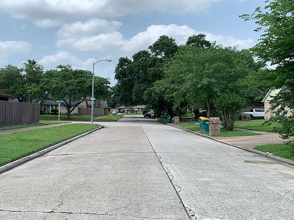 5th image of 8906 Enchanted Forest Dr