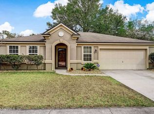 4579 Glendas Meadow Dr, Jacksonville, FL 32210