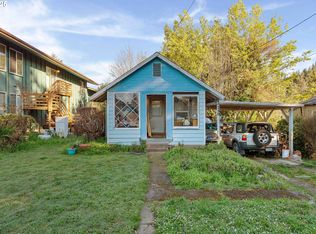 740 E 3rd St, Coquille, OR 97423
