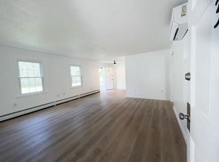 400 Dewey St #3, Bennington, VT 05201