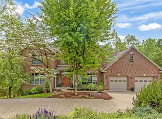 4509 Laurel Ridge Dr, Morgantown, WV 26508