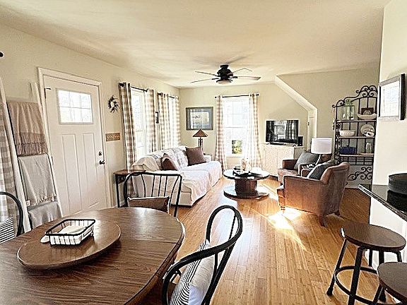 5th image of 7094 John S Whealton Ln
