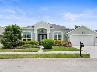 236 Backwater Ct, Naples, FL 34119