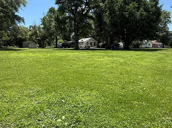 1036 Hollywood Hgts Rd, Caseyville, IL 62232