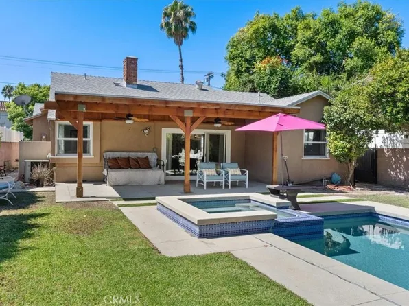 14319 Valerio St, Van Nuys, CA 91405