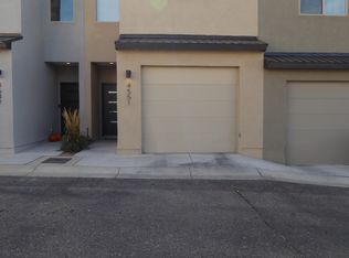 4551 Villa Loma Ln NE, Albuquerque, NM 87111