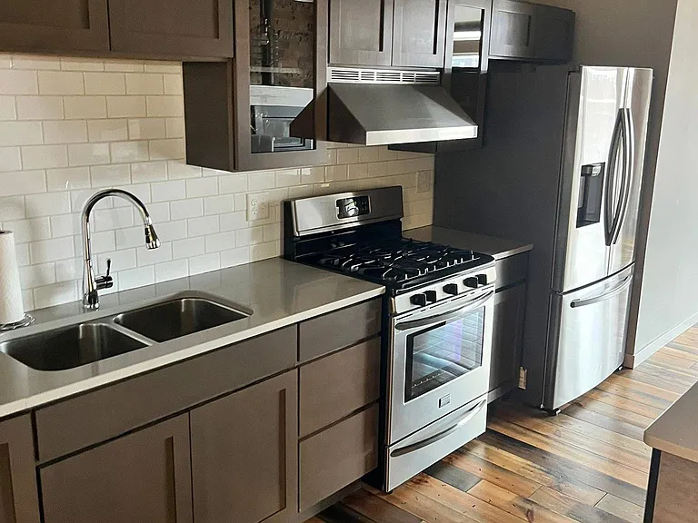 320 S Phillips Ave #303 — Photo 14