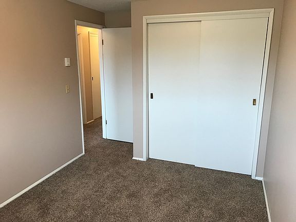 5th image of 1405 Lewis St #13
