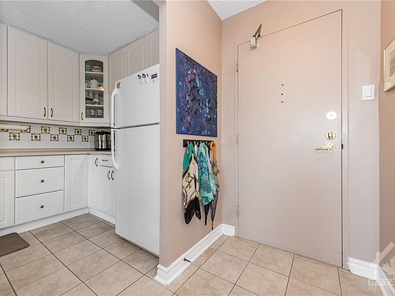 3rd image of 665 Bathgate Dr #110