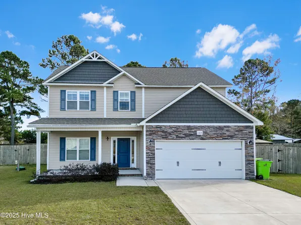 107 Anderson Avenue, Holly Ridge, NC 28445